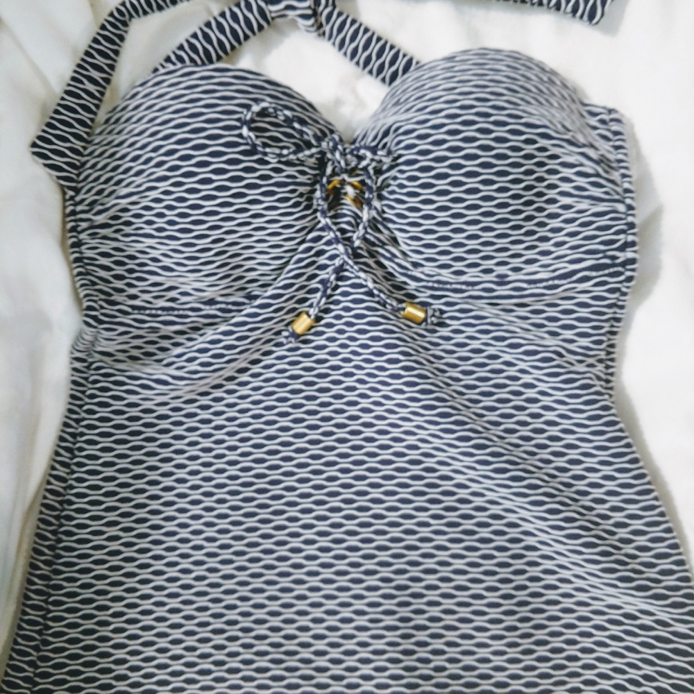 NWT Tankini top